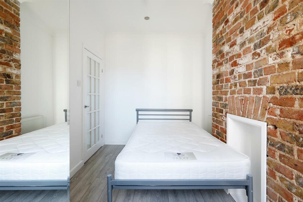 Additional property image - St. James's Street, Brighton