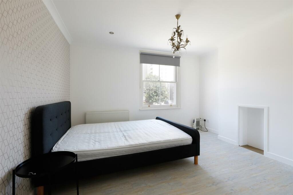 Additional property image - St. James's Street, Brighton