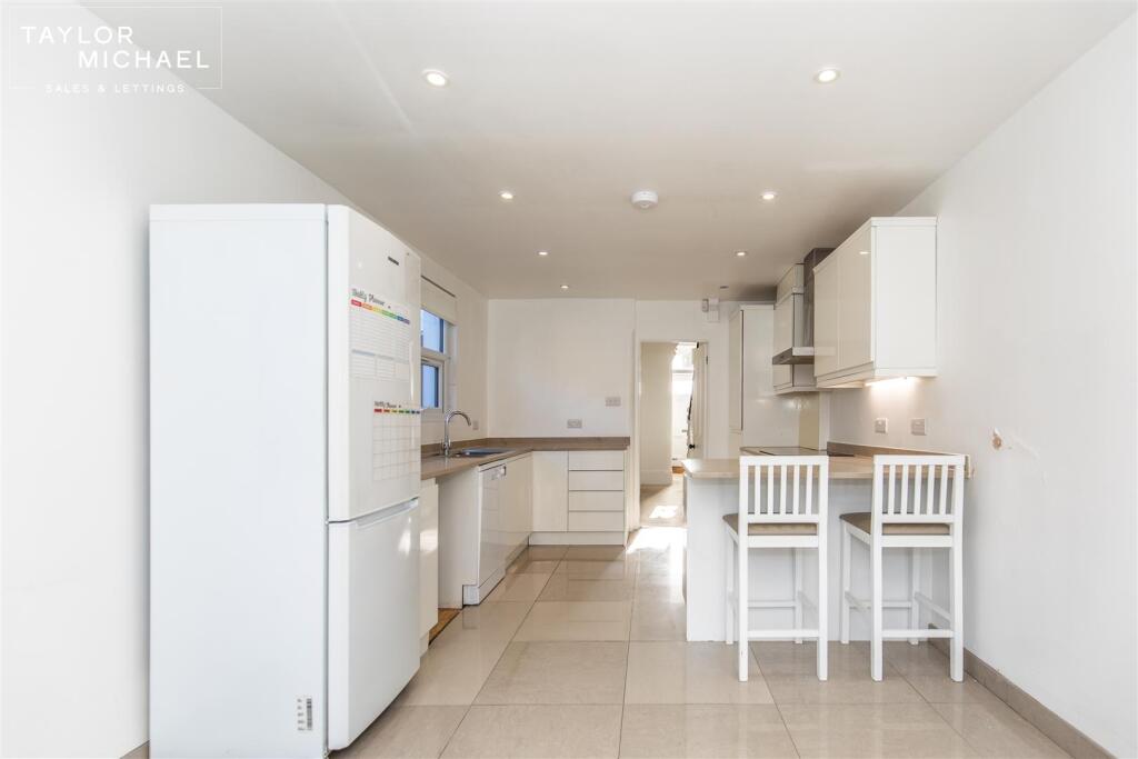 Additional property image - Grantham Road, Brighton