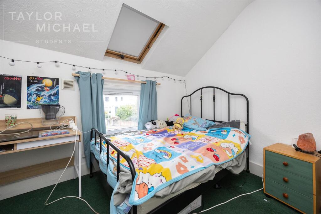 Additional property image - Stanley Road, Brighton
