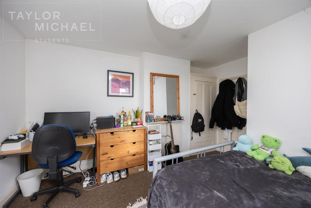 Additional property image - Hollingbury Road, Brighton