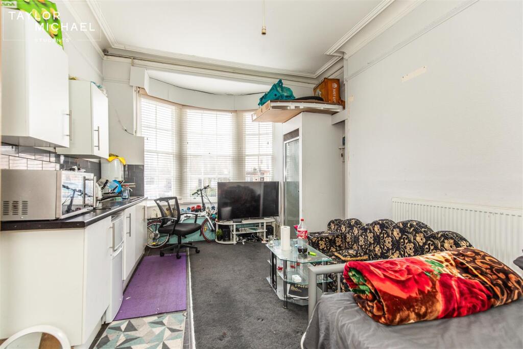 Additional property image - Bedford Square, Brighton