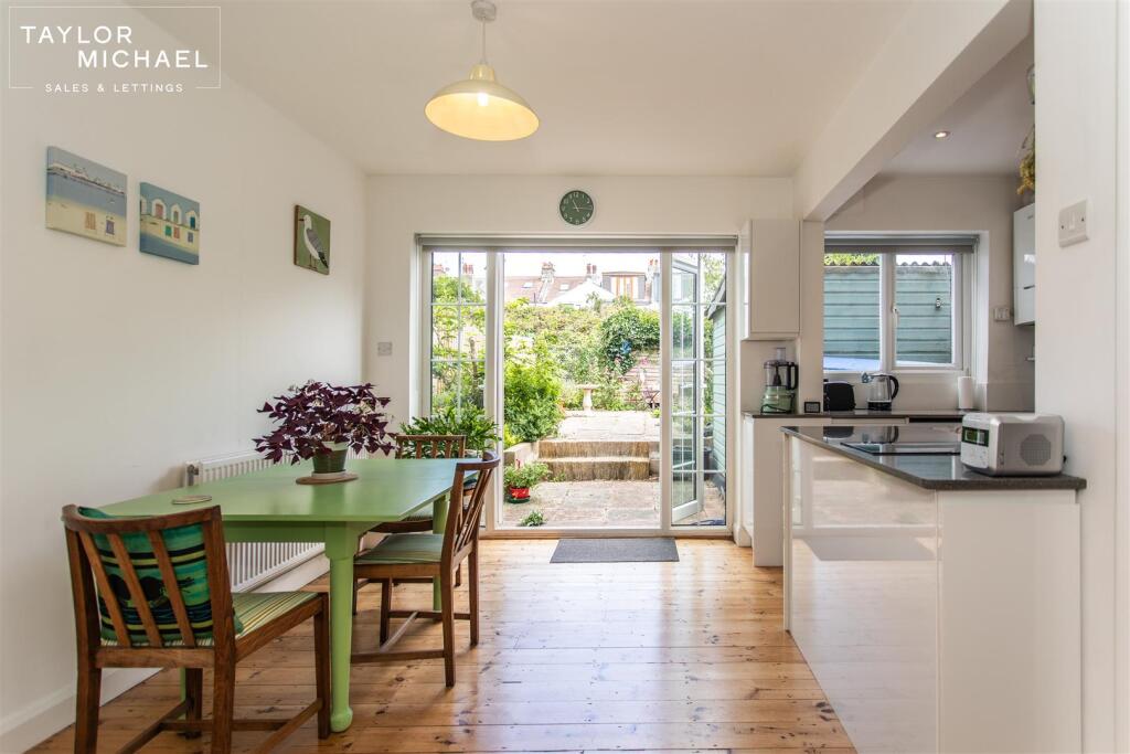 Main image of property: Sheridan Terrace, Hove