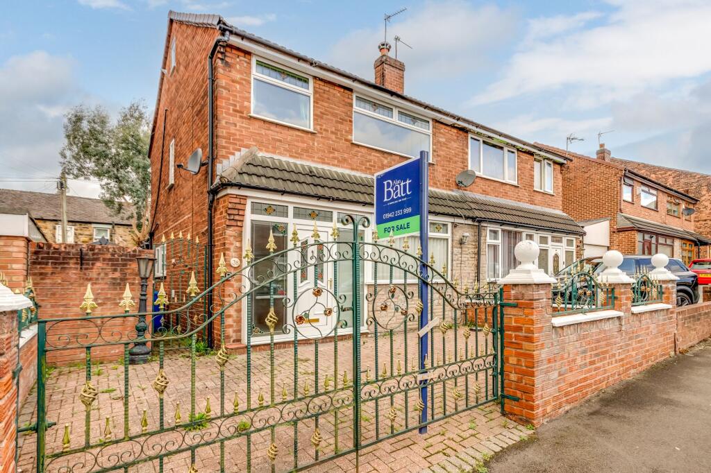 Main image of property: Newland Avenue, Wigan, WN5