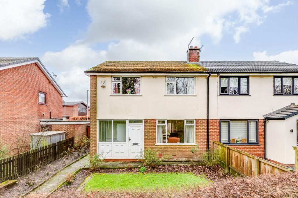 Main image of property: Balniel Walk, Wigan, WN1