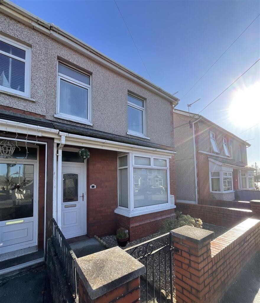 Main image of property: Bonllwyn, Ammanford