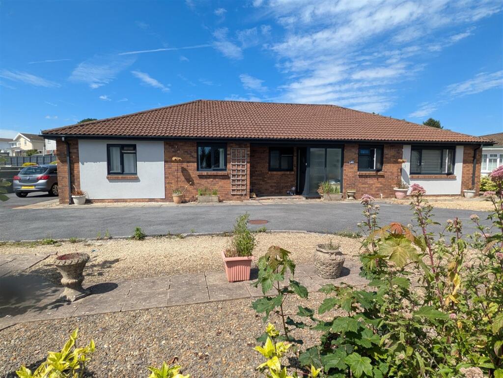 Main image of property: Llwyn Y Bryn, Ammanford