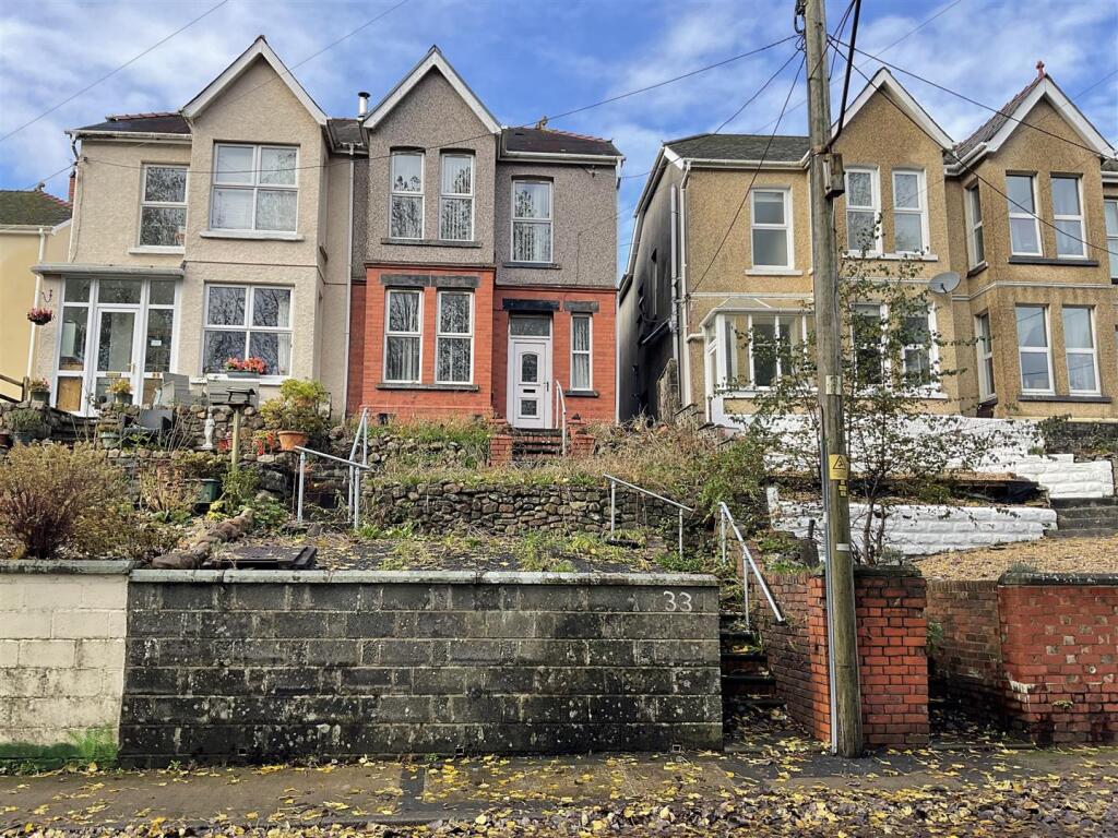 Main image of property: New Road, Ammanford