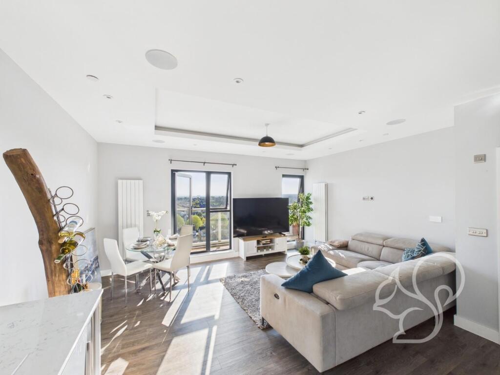Main image of property: Beaumont Court, Victoria Avenue