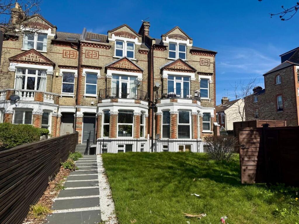 Main image of property: 99 Clapham Common North Side, London, Wandsworth, SW4 9SQ