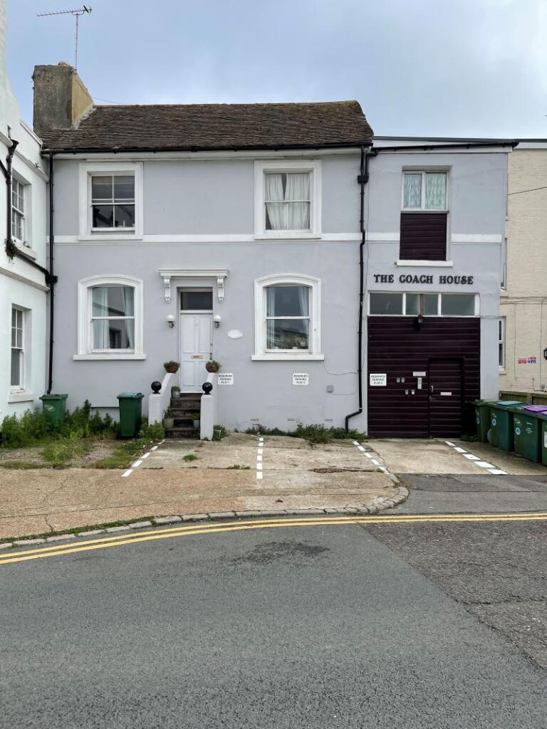 Main image of property: The Coach House, 106 Dover Road, Folkestone, Kent, CT20 1QY