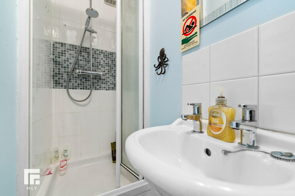 Additional property image - Clos Mancheldowne