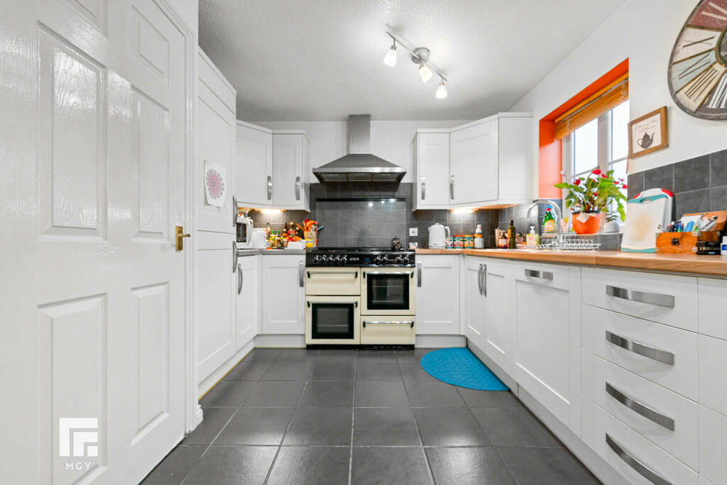 Additional property image - Clos Mancheldowne
