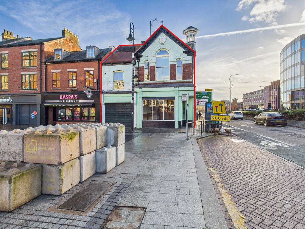 Main image of property: 2-4 Paragon Square, Ferensway, Hull, East Yorkshire, HU1 3UA