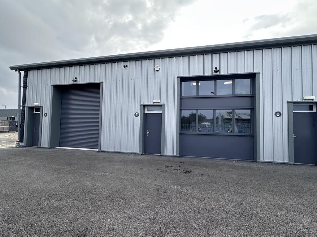 Main image of property: Units 1,2,3,4 & 6 Newchase House, Annesley Street, Grimsby, North East Lincolnshire, DN31