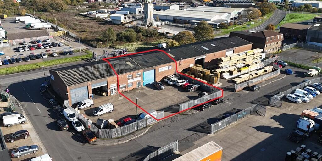 Main image of property: Unit 2 , Manby Road Industrial Estate, Manby Road , Immingham, North East Lincolnshire , DN40 2LH