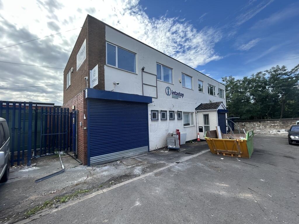 Main image of property: Holly House, Kelham Street Industrial Estate, Holly Street, Doncaster, South Yorkshire, DN1
