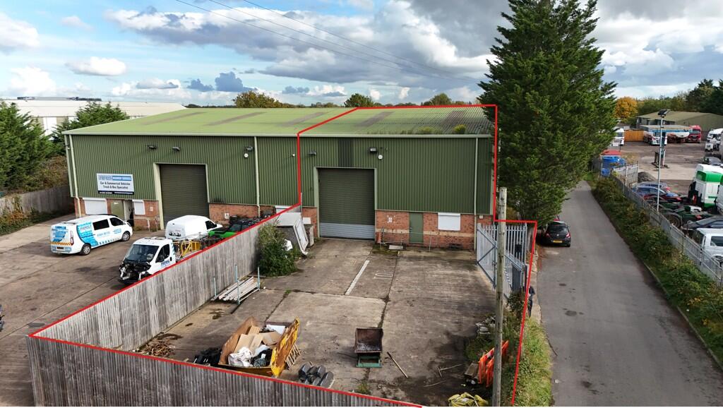 Main image of property: Unit 16, Bootham Lane Industrial Estate, Bootham, Dunscroft, Doncaster, South Yorkshire, DN7 4JU
