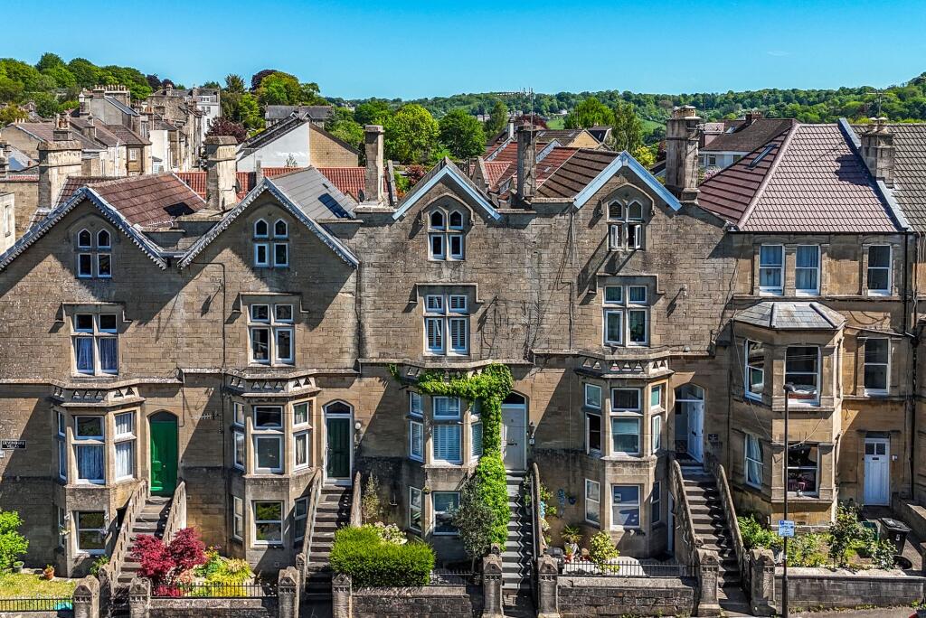 Main image of property: Devonshire Villas, Bath, BA2