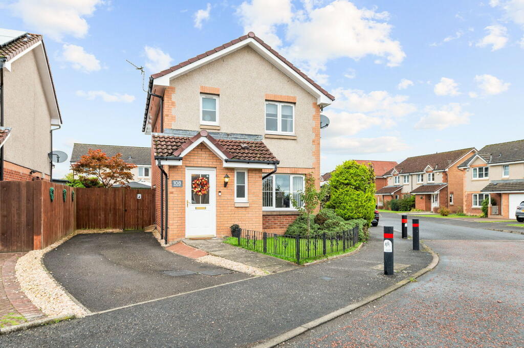 Main image of property: 108 Kennedy Way, Airth, FK2 8GG