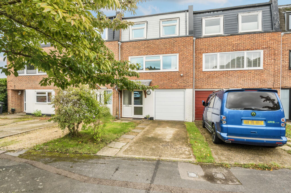 Main image of property: Laverstoke Close, Rownhams, Southampton, SO16