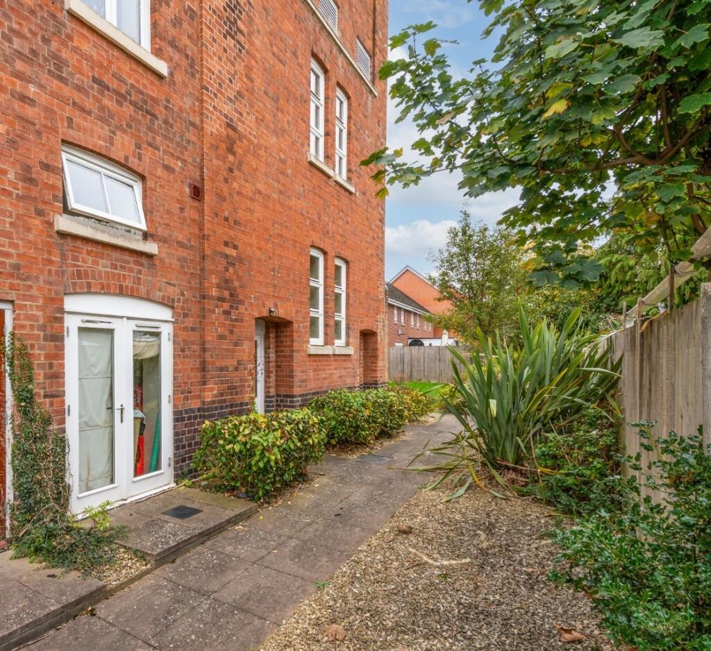 Main image of property: Cinderella Court, Watery Lane, Worcester, Worcestershire, WR2 5AT