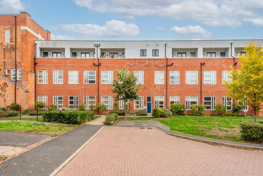 Main image of property: Cinderella Court, Watery Lane, Worcester, Worcestershire, WR2 5AT