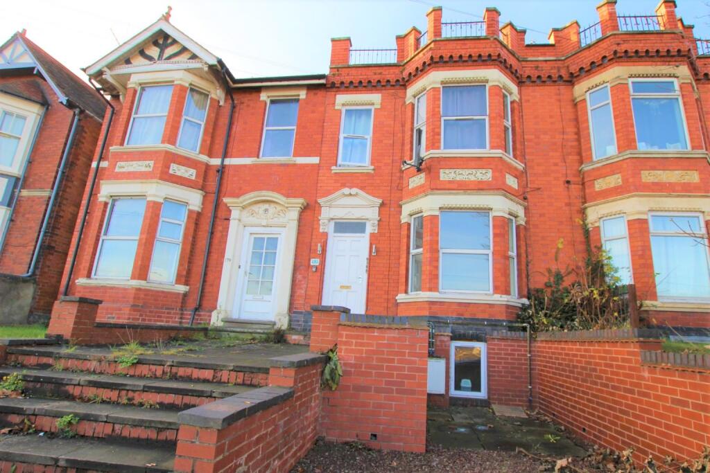 Main image of property: Flat 2, 181 Henwick Road, Worcester, Worcestershire, WR2 5PD