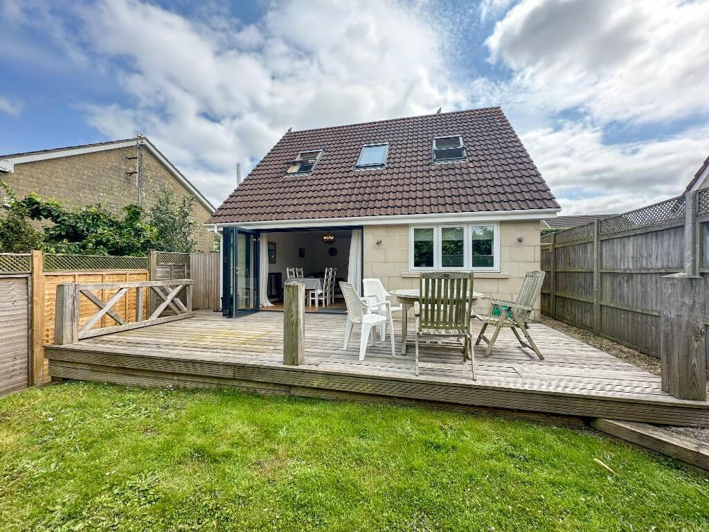 Additional property image - Canons Close, Bath, Somerset, BA2