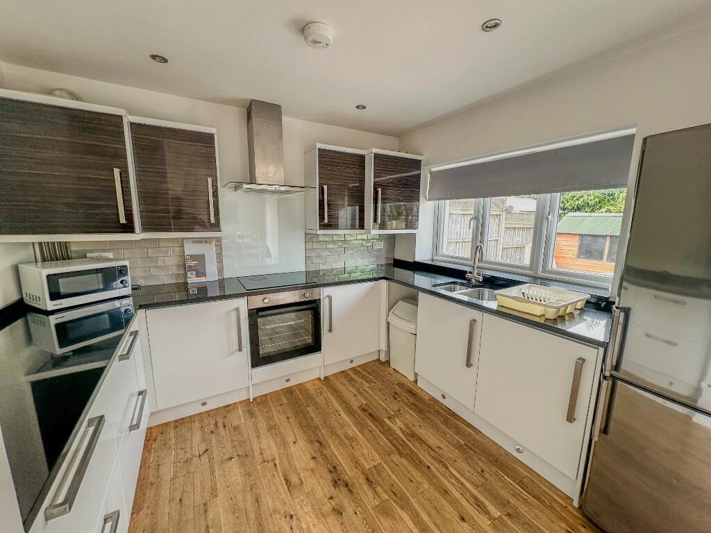 Additional property image - Canons Close, Bath, Somerset, BA2