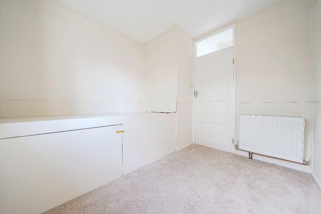 Additional property image - 14 Shaws Way, Bath, Somerset, BA2