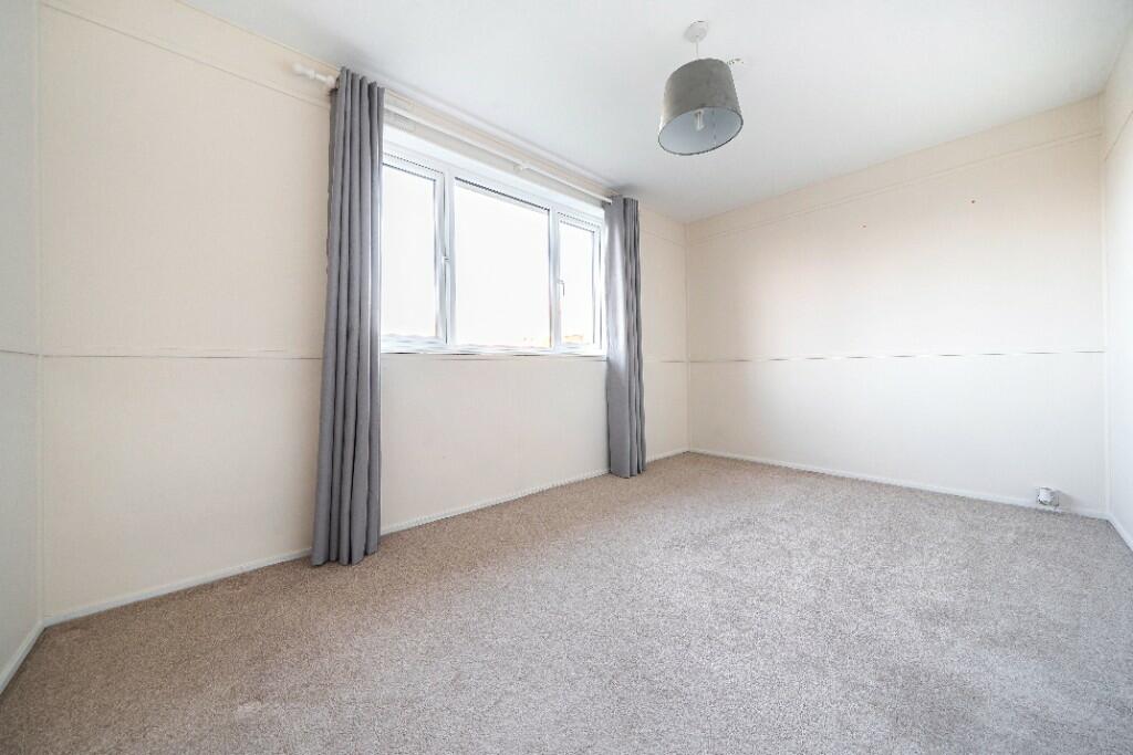 Additional property image - 14 Shaws Way, Bath, Somerset, BA2