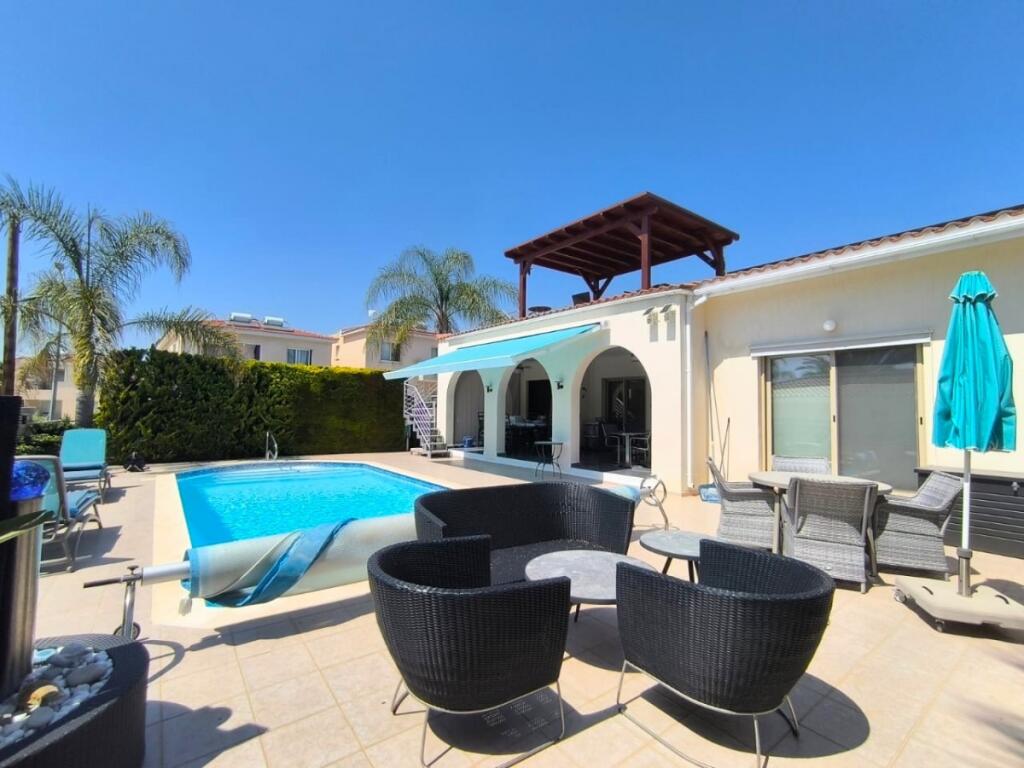 Main image of property: Paphos, Tala