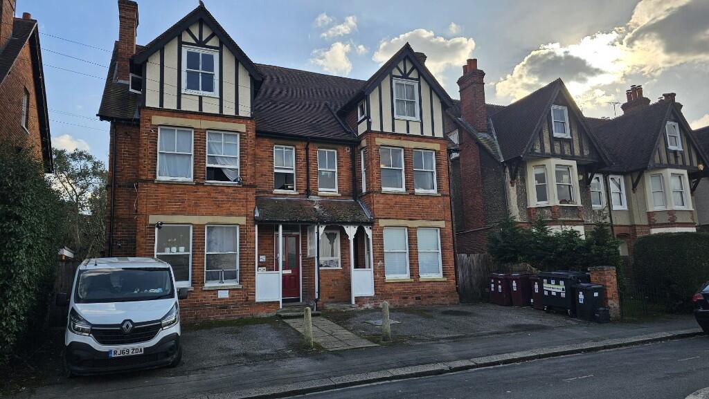 Main image of property: Morgan Road, Reading, Berkshire, RG1
