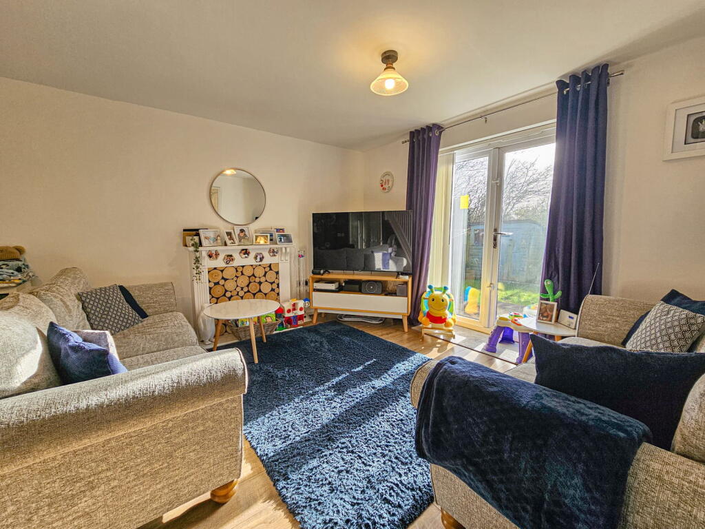Additional property image - Canalside, Hawkesbury Village, CV6 6RB