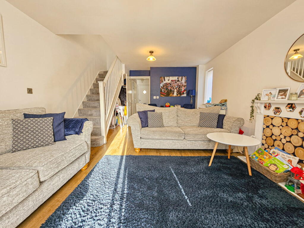 Additional property image - Canalside, Hawkesbury Village, CV6 6RB