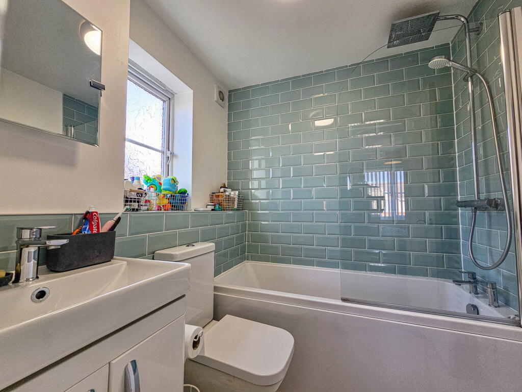 Additional property image - Canalside, Hawkesbury Village, CV6 6RB
