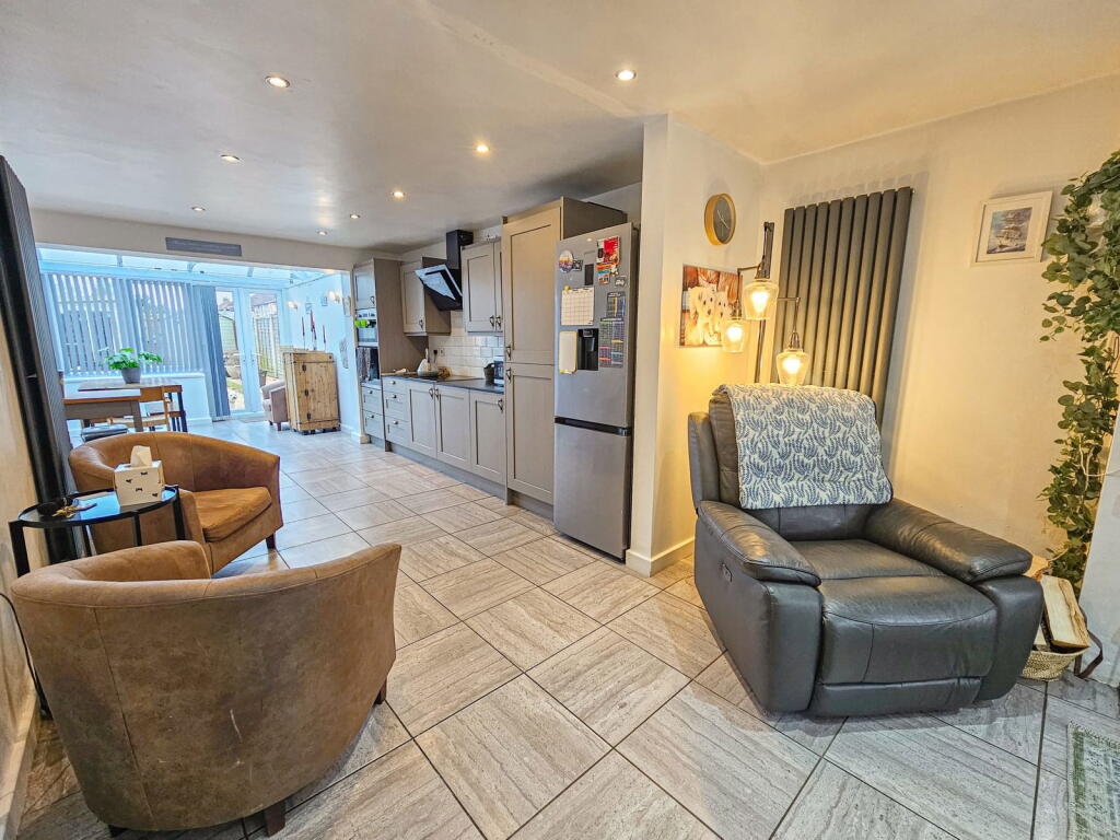 Additional property image - Donnington Avenue, Coventry, CV6 1FN