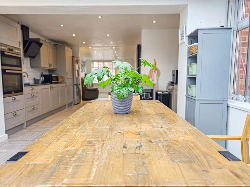 Additional property image - Donnington Avenue, Coventry, CV6 1FN
