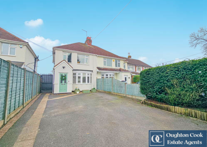 Main image of property: Nuneaton Road, Bulkington, CV12 9RZ