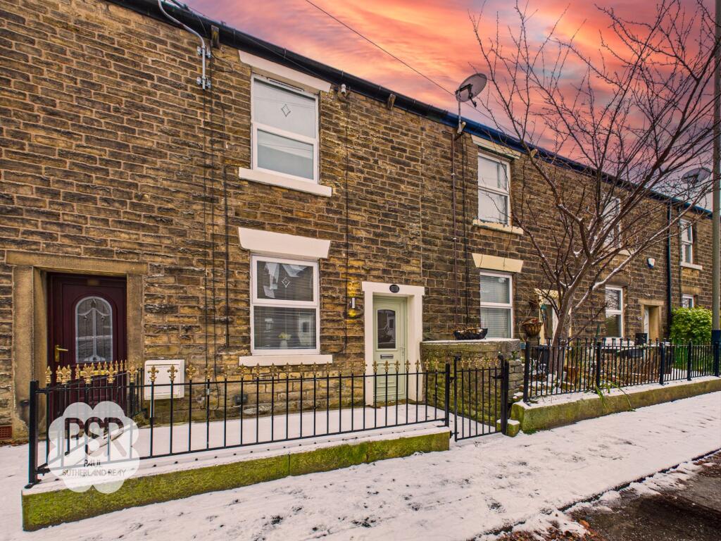 Main image of property: Low Leighton Road, New Mills, SK22