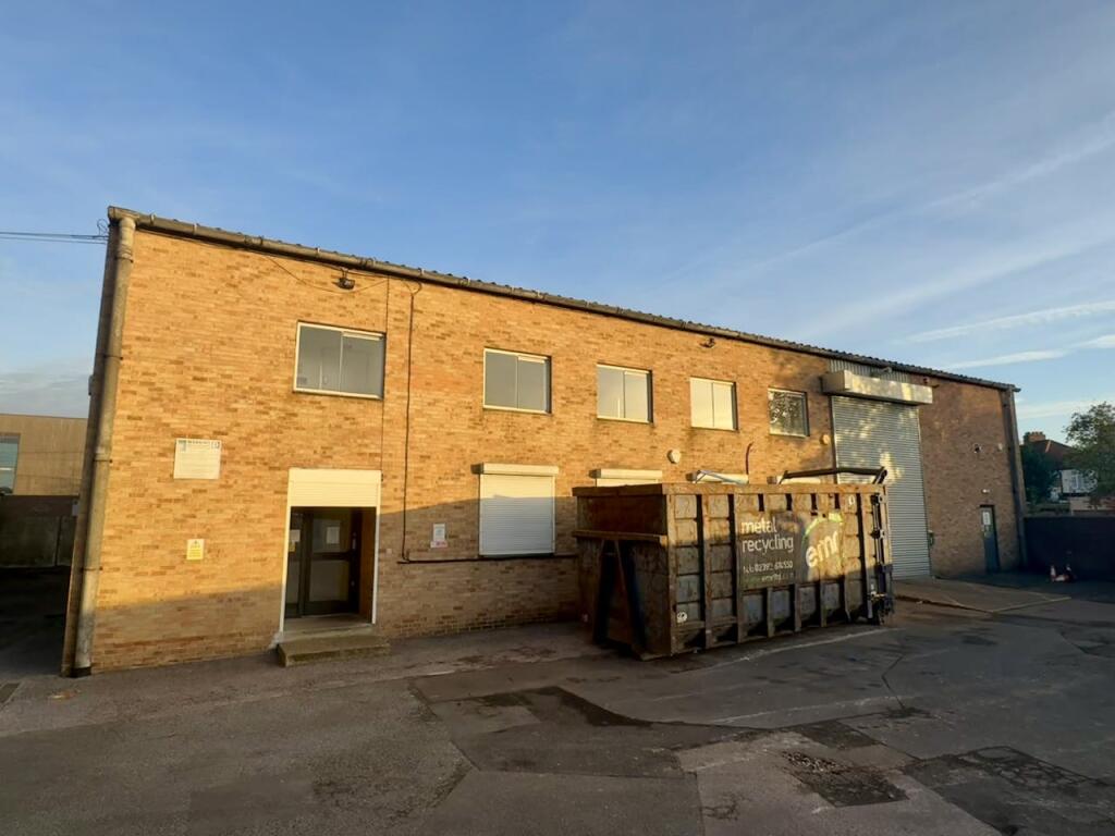 Additional property image - Unit B, 115 Canterbury Road, Croydon, CR0 3HH