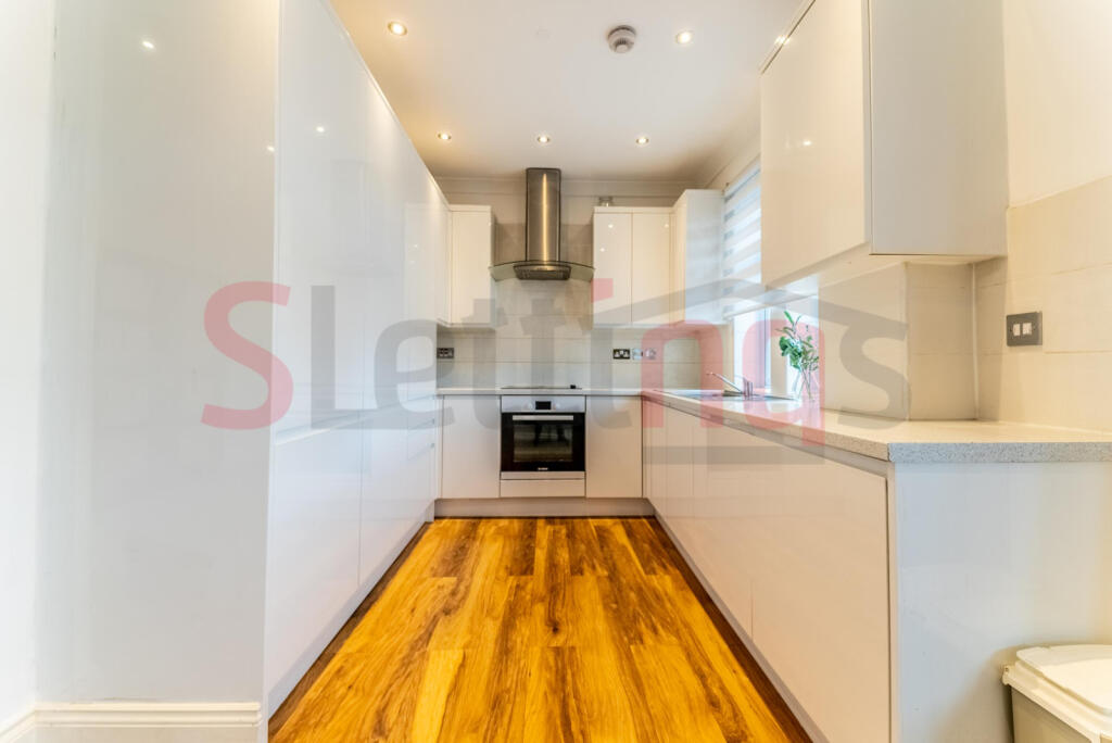 Main image of property: Edgware, Ashcombe Gardens