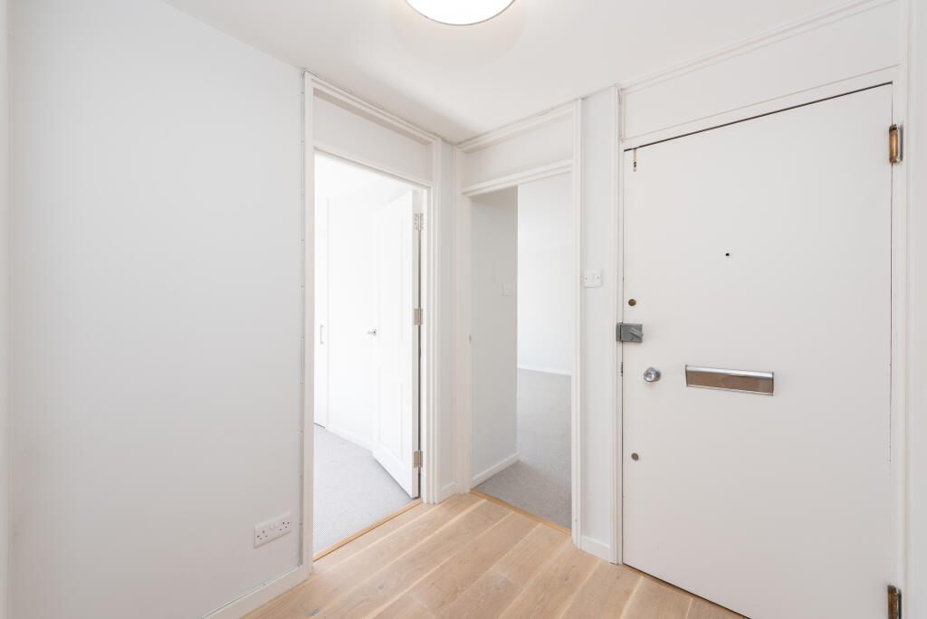 Additional property image - Eaton Manor, The Drive, East Sussex