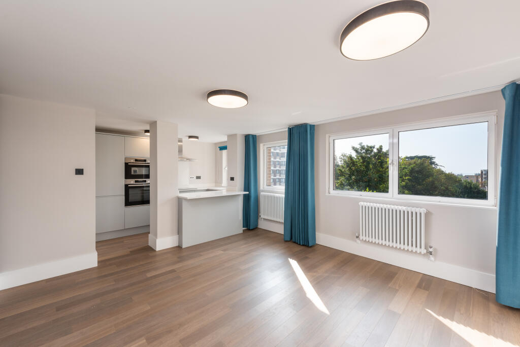 Main image of property: Flat 95 Eaton Manor, Hove