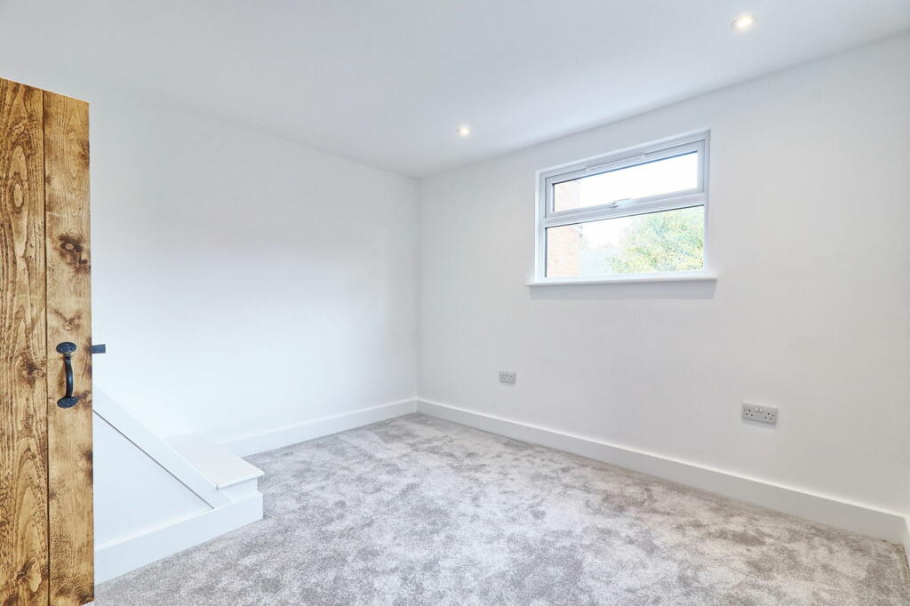 Additional property image - High Street, Maldon, CM9 5BS