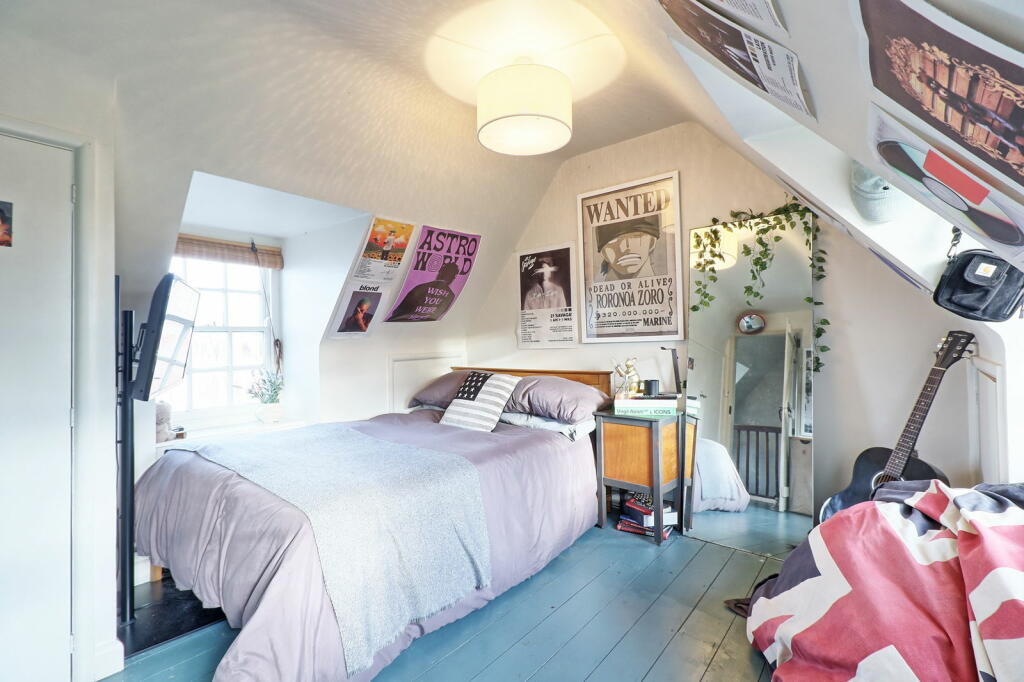 Additional property image - High Street, Thorpe-le-Soken, Clacton-on-sea, CO16 0DY