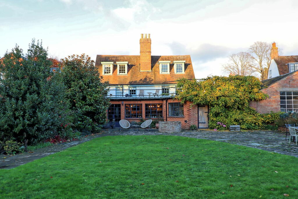 Additional property image - High Street, Thorpe-le-Soken, Clacton-on-sea, CO16 0DY