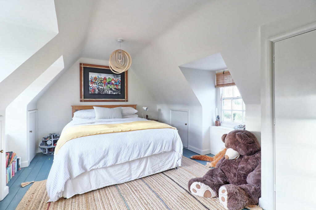 Additional property image - High Street, Thorpe-le-Soken, Clacton-on-sea, CO16 0DY