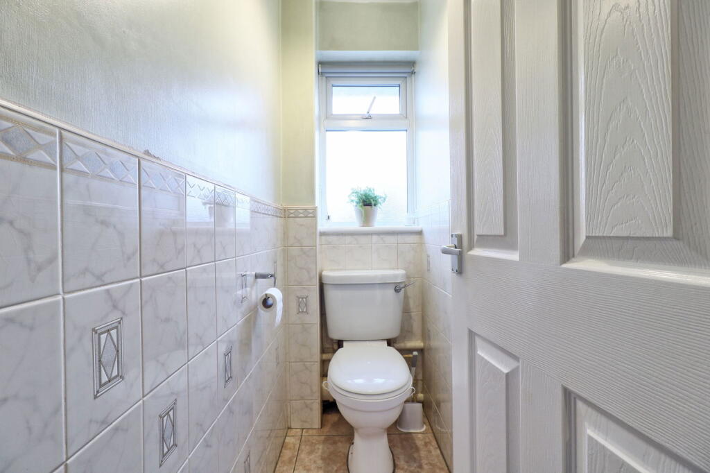 Additional property image - Medway, Burnham-on-crouch, CM0 8TL